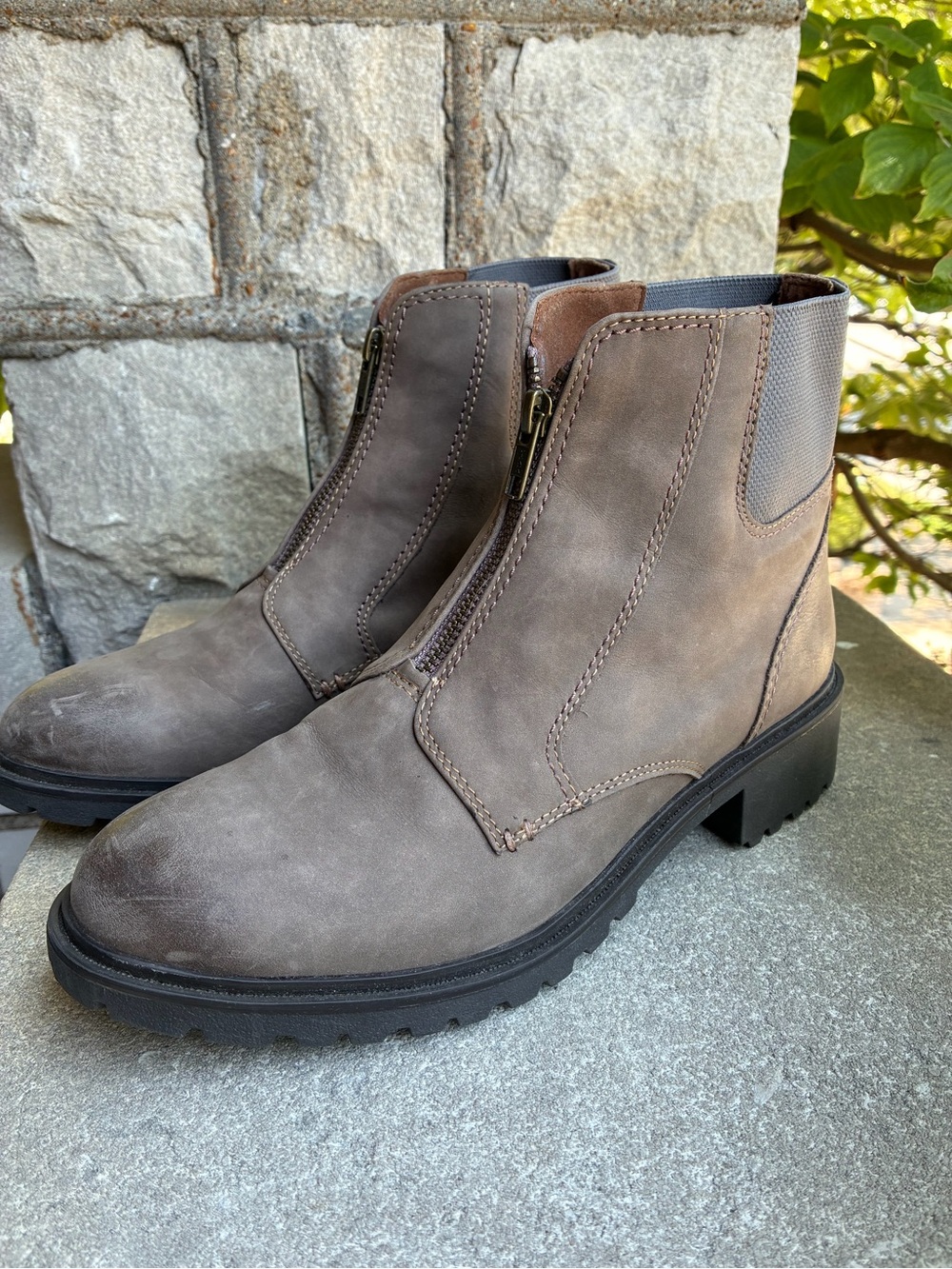Cobb Hill by New Balance Women's Taupe Ankle Zip Booties